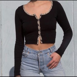 Brandy Melville Zelly cheetah top